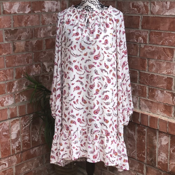 Old Navy Dresses & Skirts - Old Navy White Dress Size XXL NWT